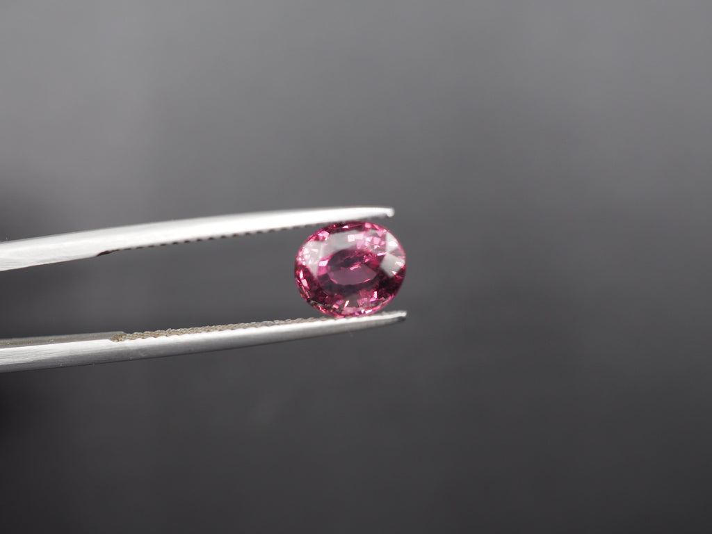 Malaya Garnet Oval Shape Faceted 7.9x6.5mm