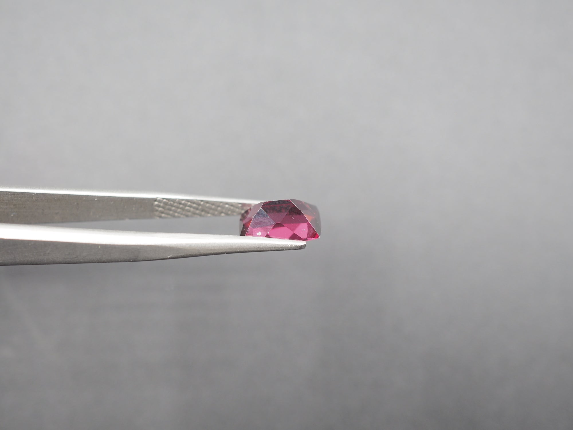 Purple Garnet Faceted 9.5x6.4 mm Approximately 2.50 Carat (GTG-PG-8)