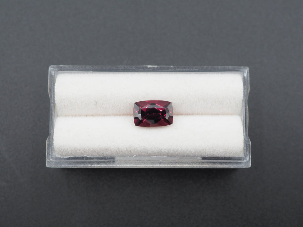 Purple Garnet Faceted 9.5x6.4 mm Approximately 2.50 Carat (GTG-PG-8)