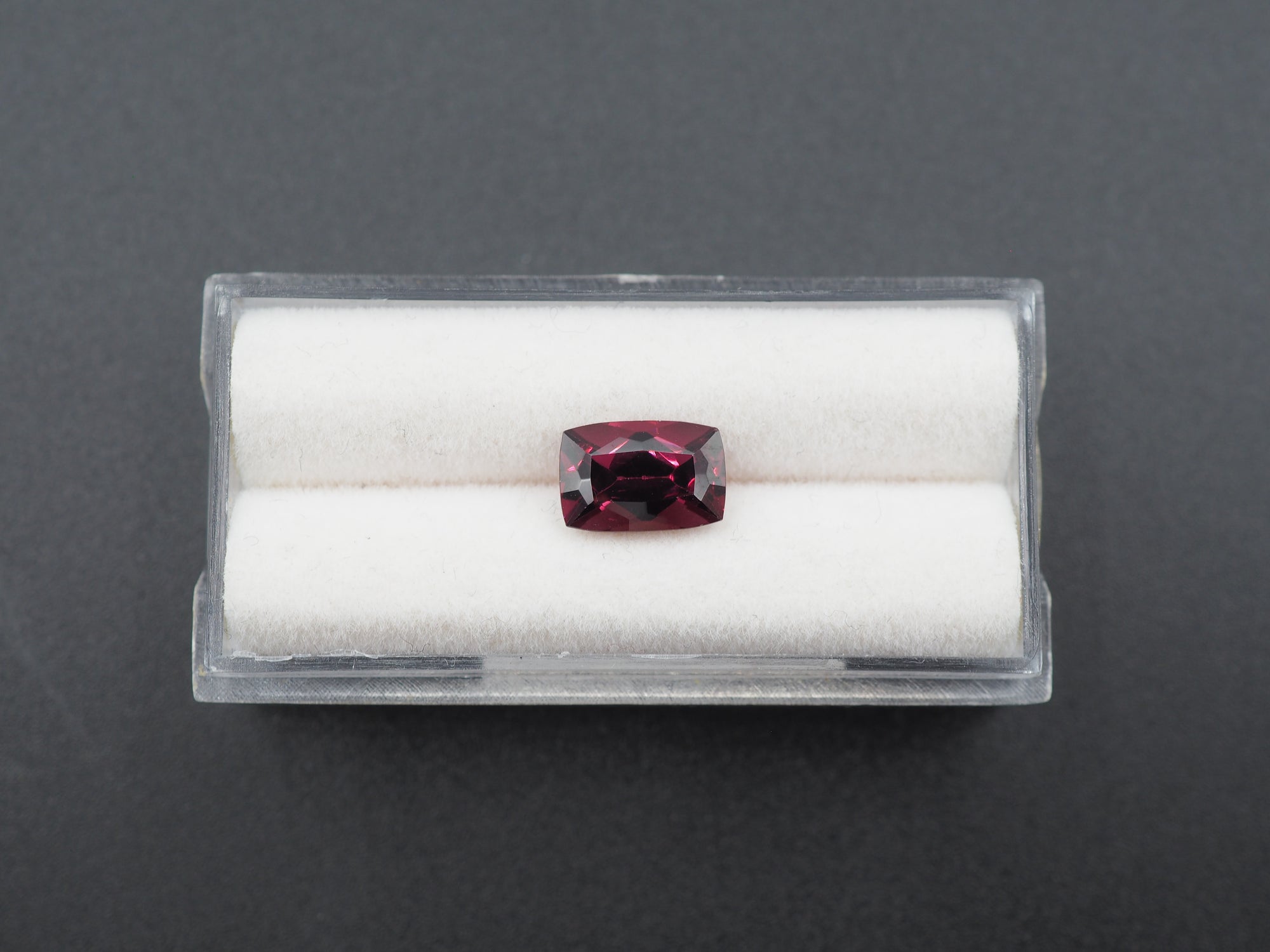 Purple Garnet Faceted 9.5x6.4 mm Approximately 2.50 Carat (GTG-PG-8)
