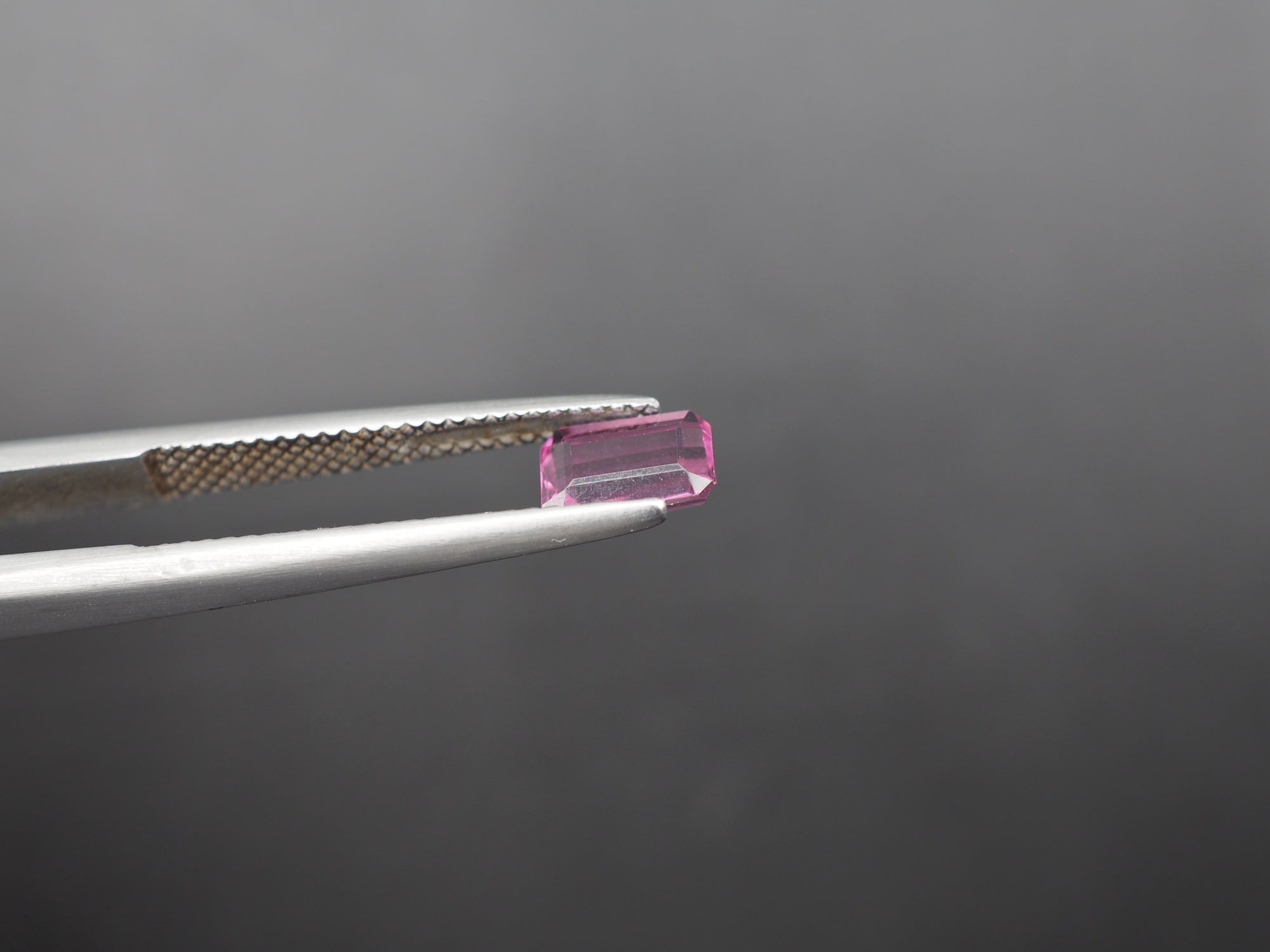 Garnet Rectangle Shape Faceted 7x4.5x3.5mm