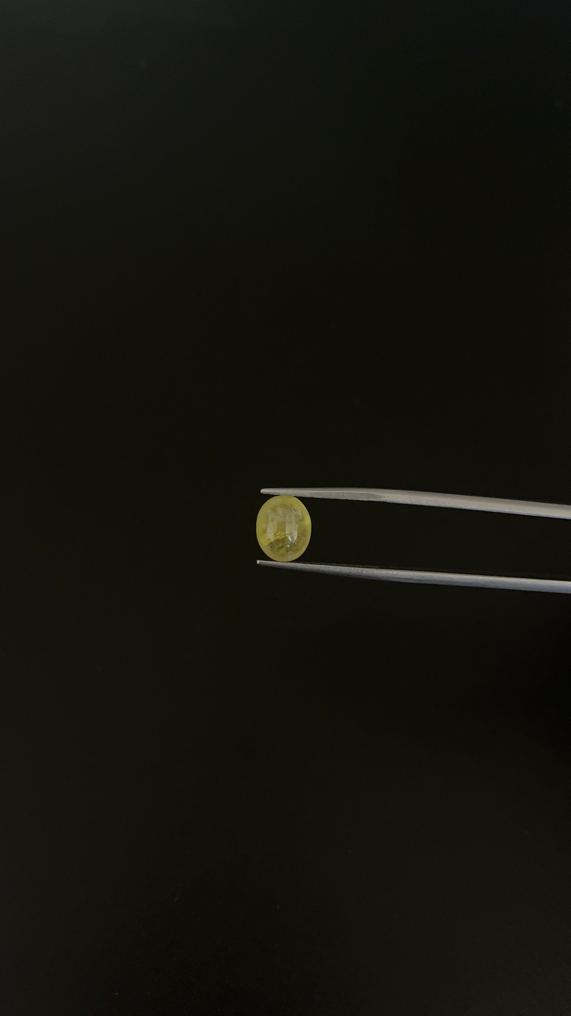 Yellow Sapphire Cabochon Oval Shape 9.5x7.9 mm