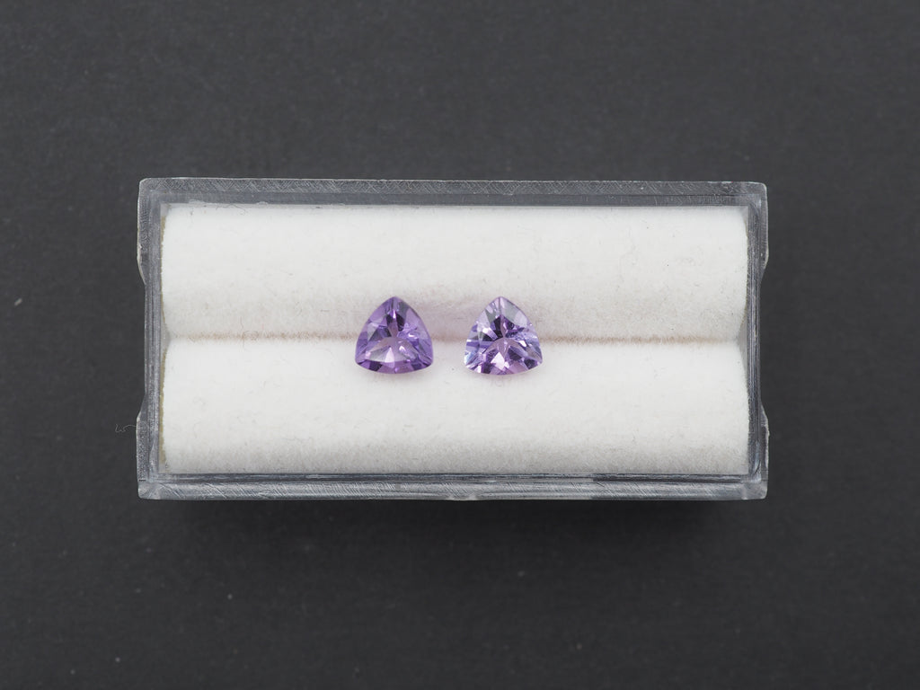 Amethyst Faceted 6x6 mm Matching Pair Approximately 1.15 Carat (GTG-AM-69)