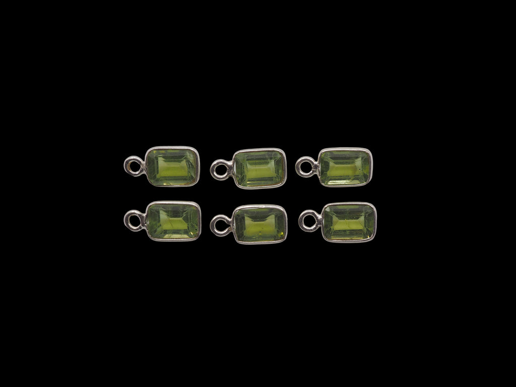 Peridot Silver Bezel, Single Connector, 7x5 mm, Peridot Charm (GTG-SBP-13)