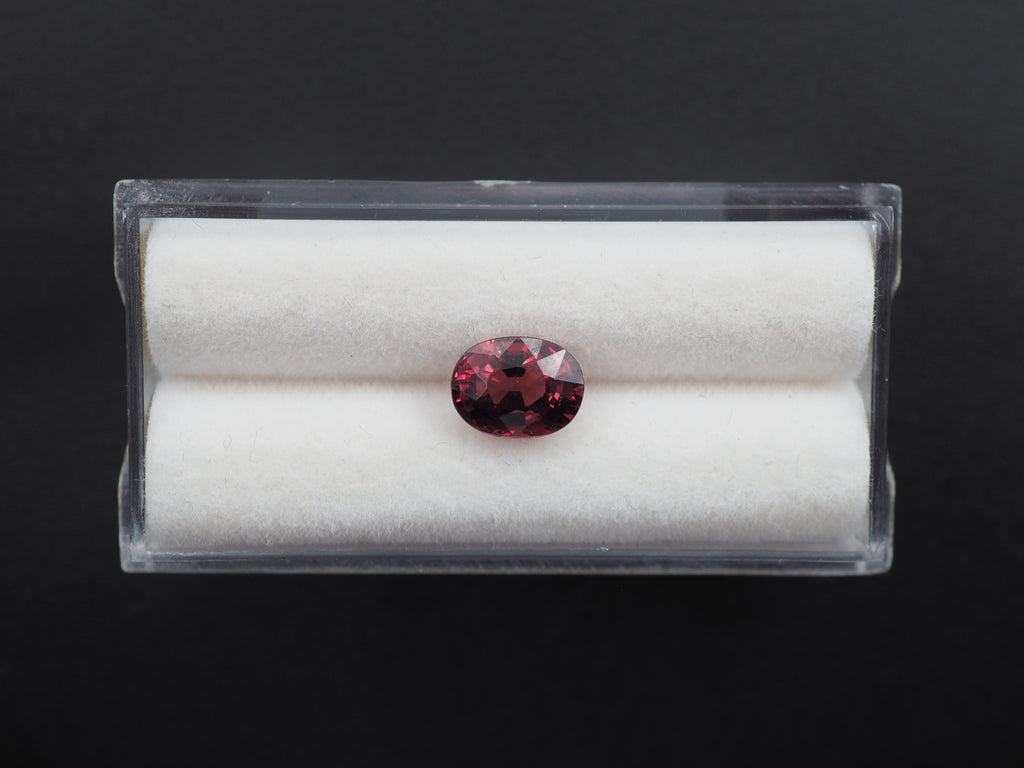 Garnet Oval Shape Faceted 8x6 mm