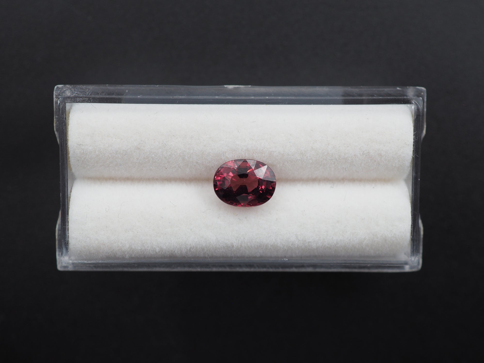 Garnet Oval Shape Faceted 8x6 mm