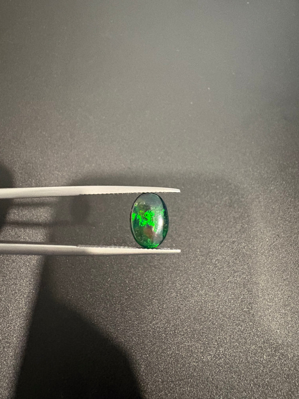 Black Opal oval shape 11x8mm approximately 1.57 carat (GTG-BOP-62)