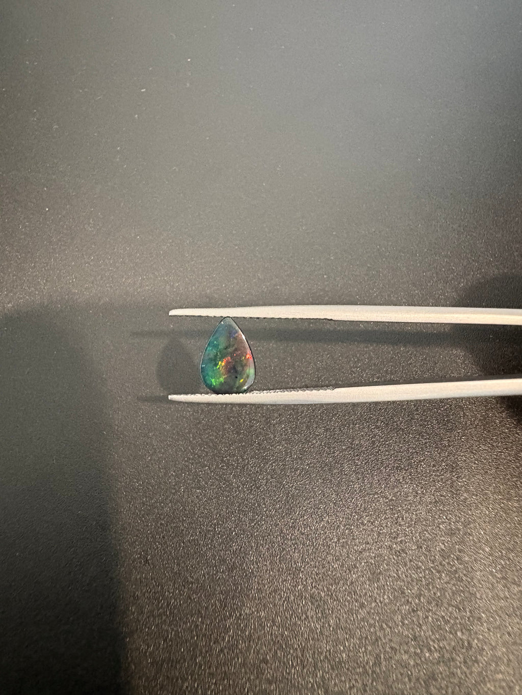 Balck Opal 10x7mm approximately 0.96 carat (GTG-BOP-9)