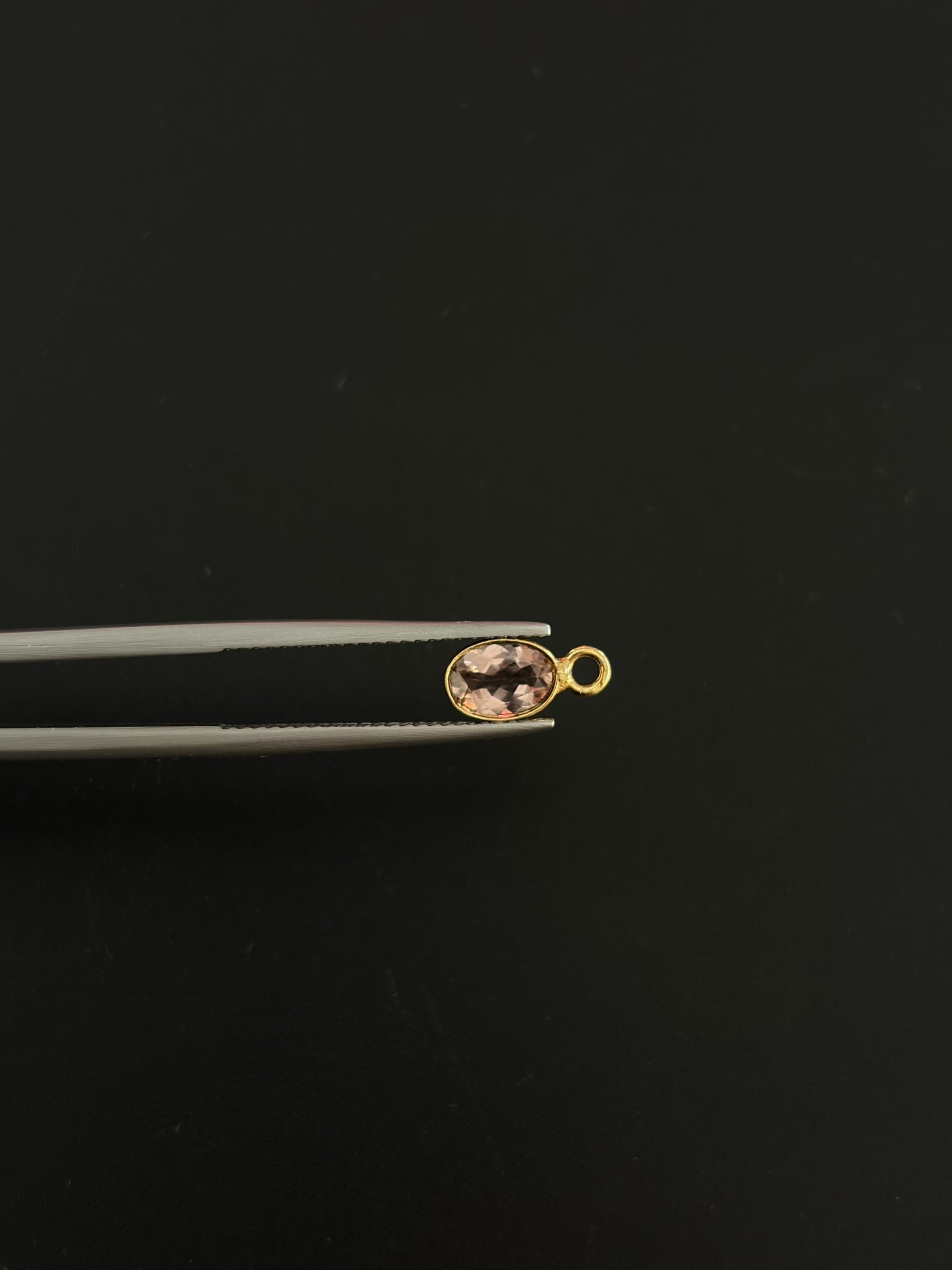 Tourmaline 18K Gold Filled Bezel 7x5 mm, Single Connector