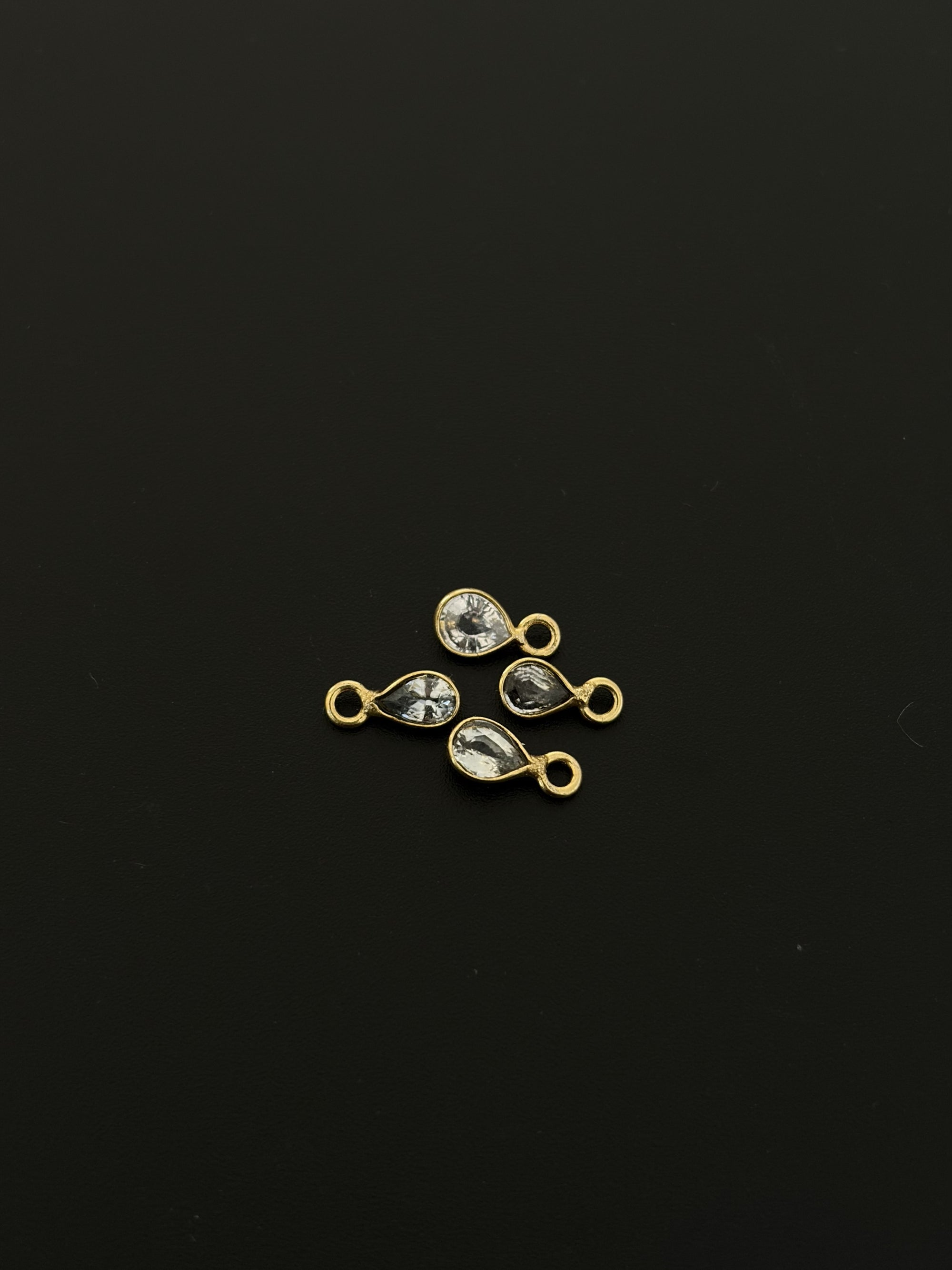 Natural Spinel 18K Gold Filled Bezel 5x4 mm, Single Connector