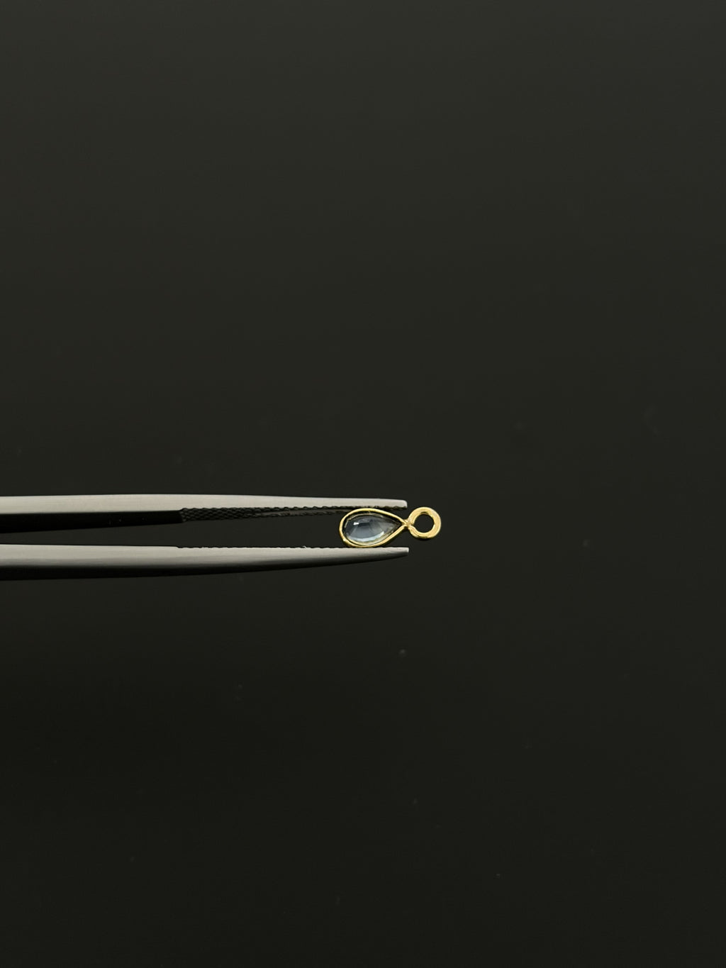 Natural Spinel 18K Gold Filled Bezel 5x4 mm, Single Connector