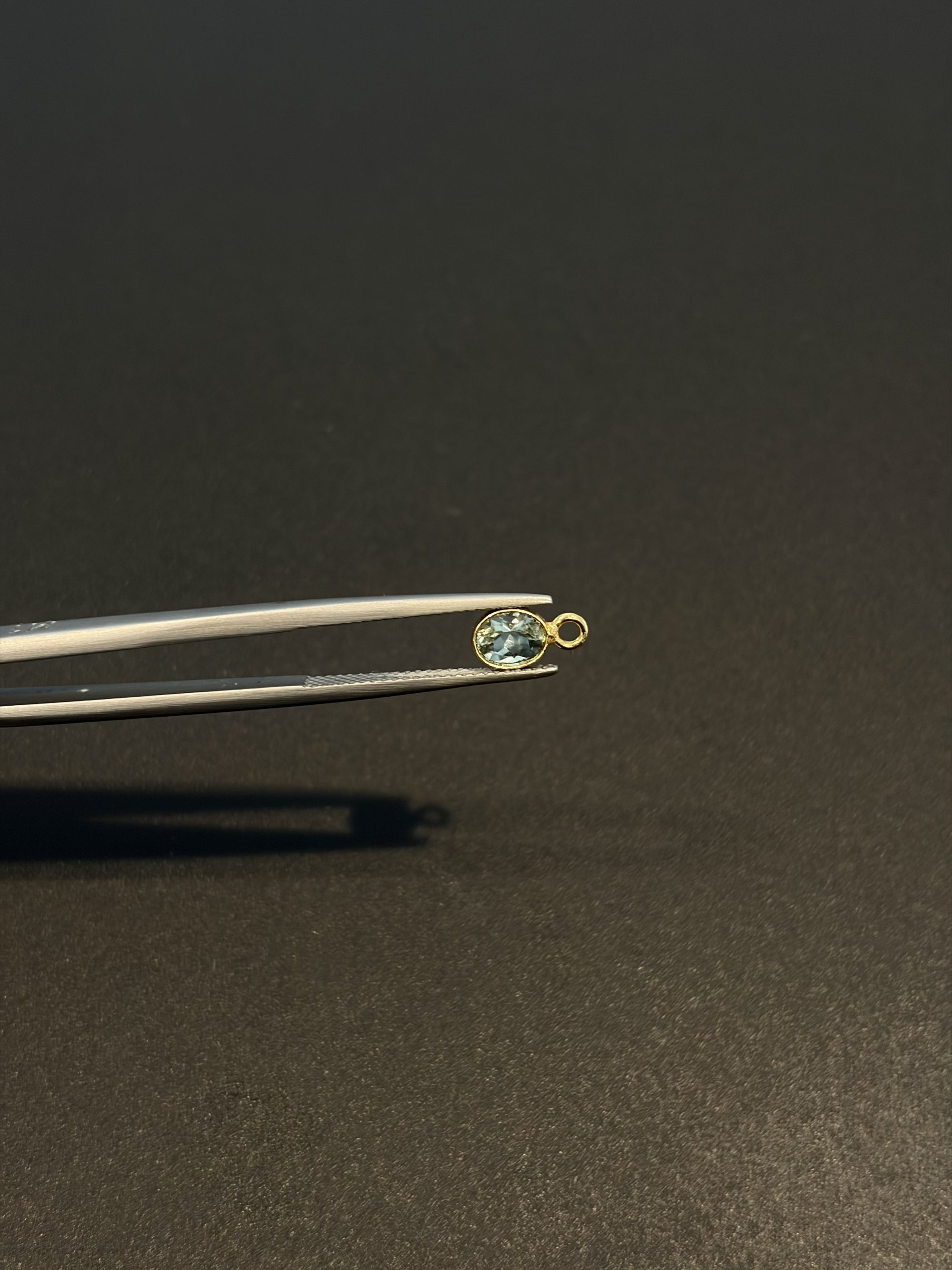 Tourmaline 18K Gold Filled Bezel 6x4 mm, Single Connector