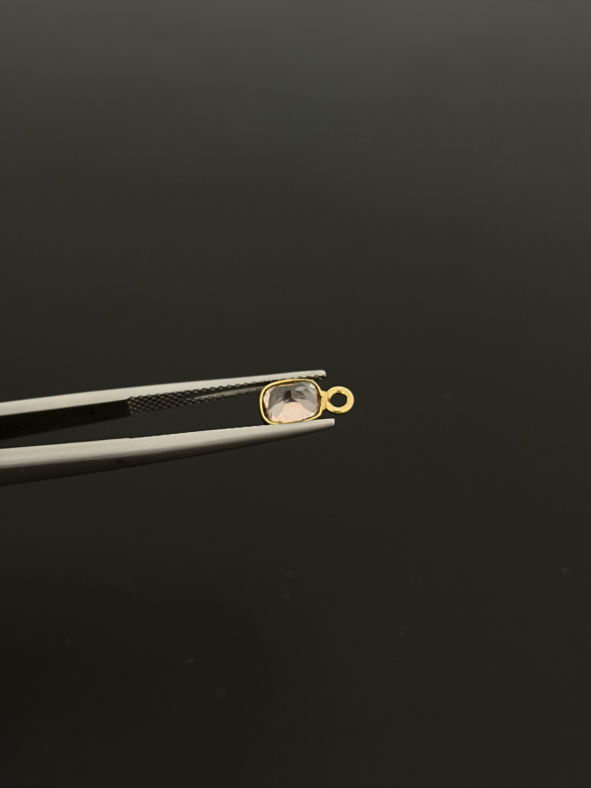Natural Spinel 18K Gold Filled Bezel 6x5 mm, Single Connector