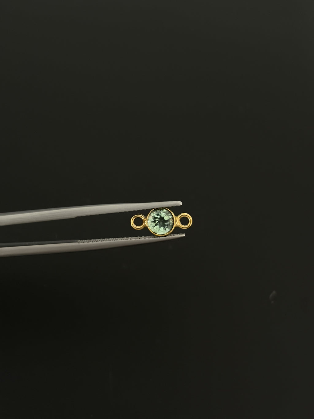 Tourmaline 18K Gold Filled Bezel 5 mm, Double Connector