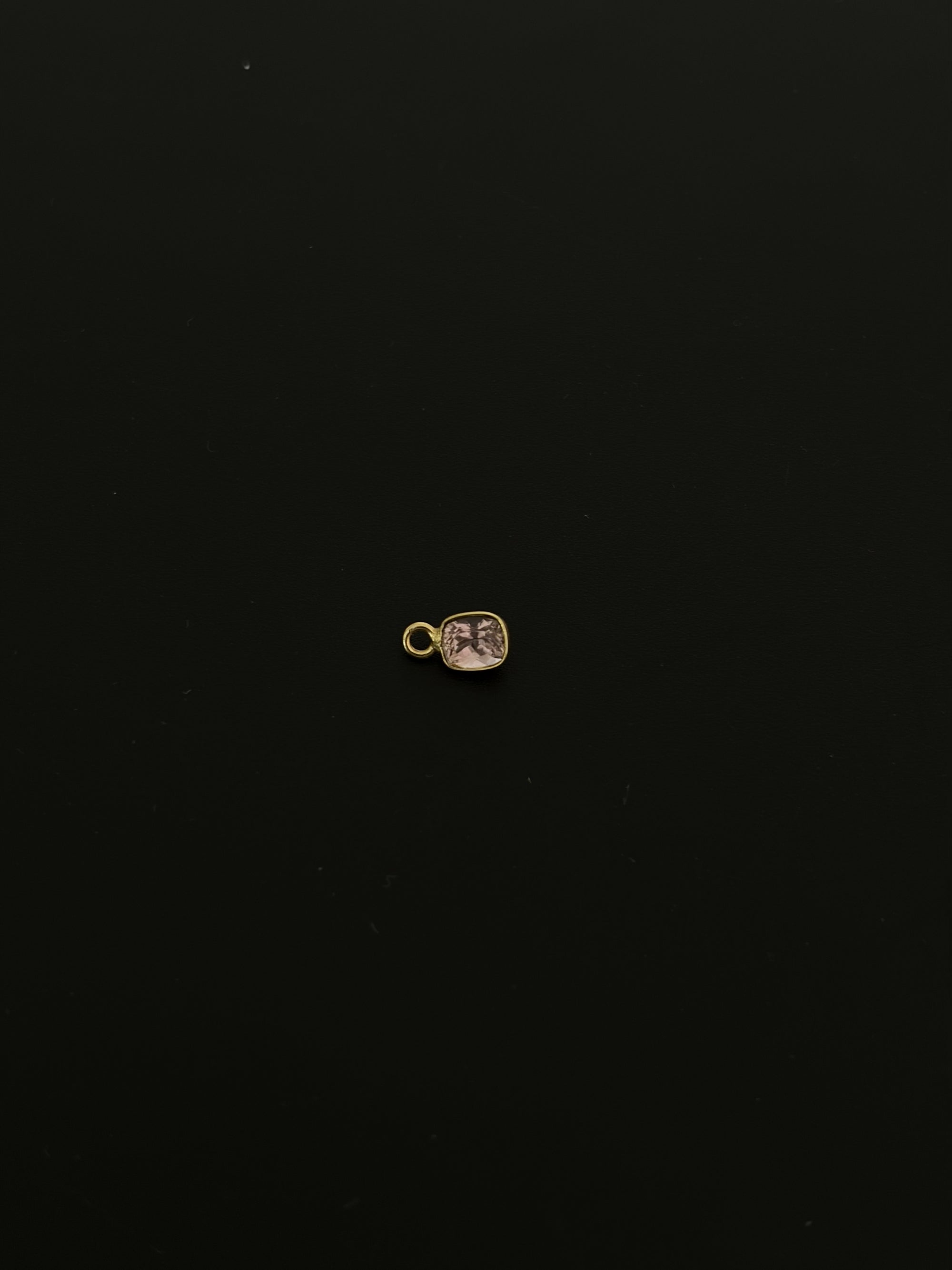 Tourmaline 18K Gold Filled Bezel 6x4 mm, Single Connector