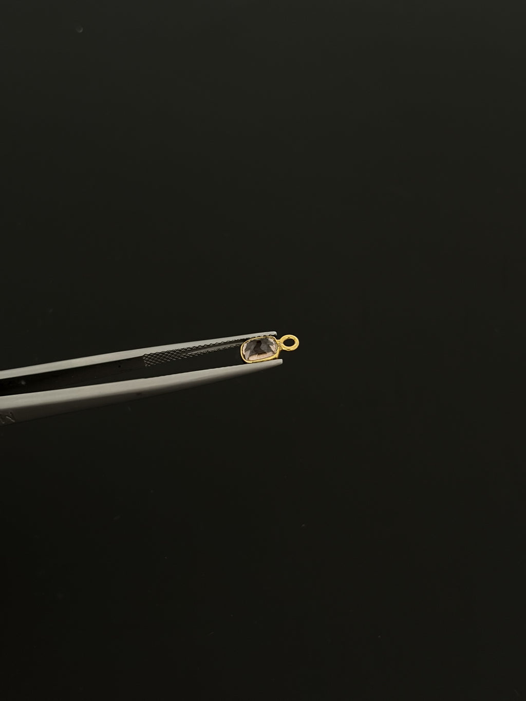 Tourmaline 18K Gold Filled Bezel 6x4 mm, Single Connector