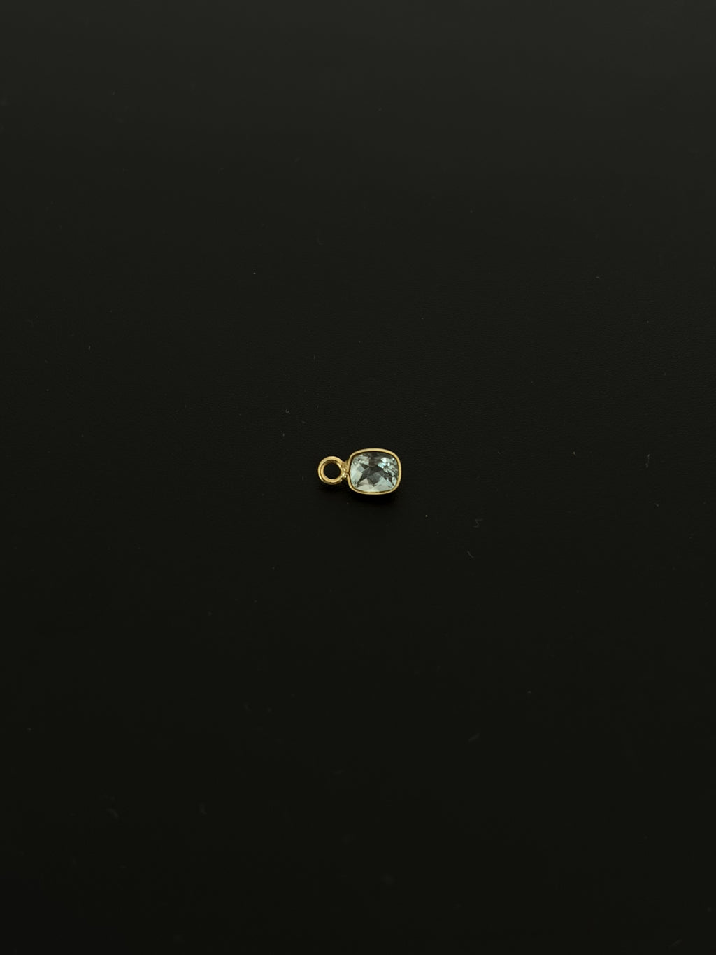 Tourmaline 18K Gold Filled Bezel 6x4 mm, Single Connector