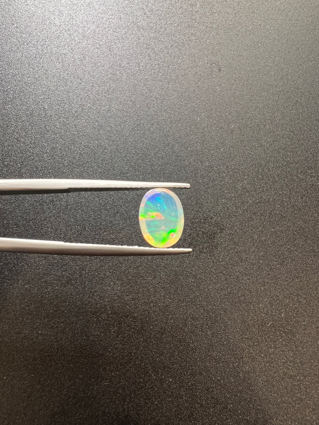 Ethiopian Opal oval shape 10x7mm approximately 1.50 carat (GTG-OP-119)