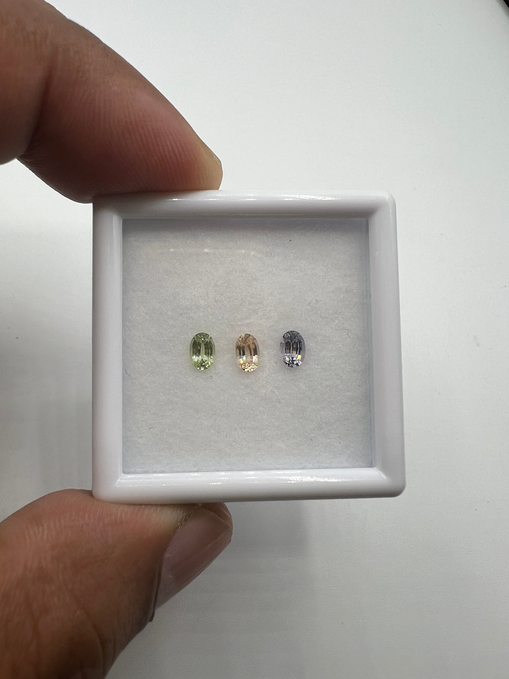 Natural unheated Fancy Sapphire  5x3.6mm approximately 1 .06 carat, 3pcs  (GTG-FS-4)