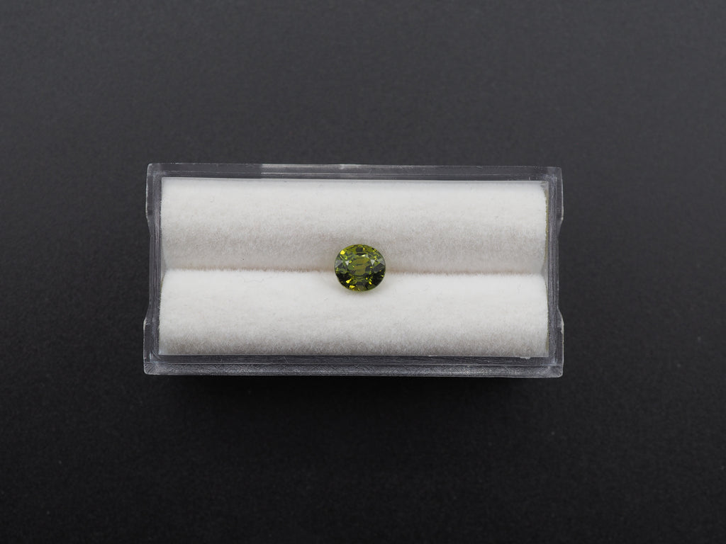 Mali Garnet Faceted Oval Shape  5.9 X 5.5 x 4.5 mm Approximately 1.23 Carat