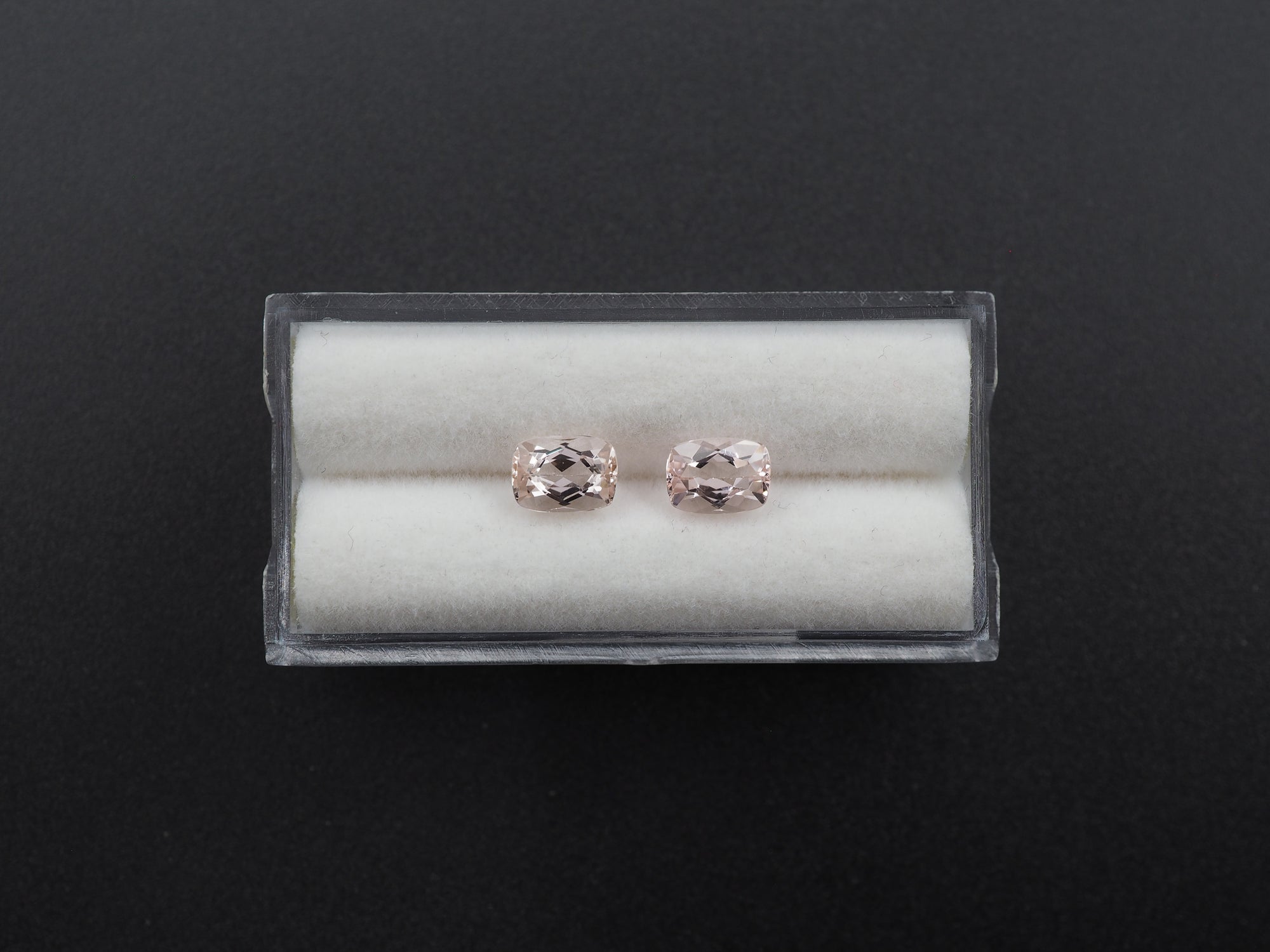 Morganite Faceted Rectangle Shape 7 x 5 x 4 mm Matching Pair Approximately 1.88 Carat