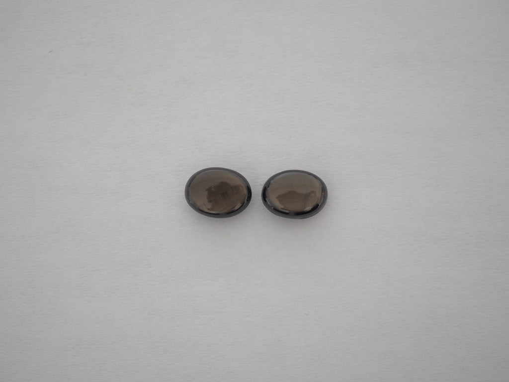 Black Star Sapphire Cabochon 8x6 mm
