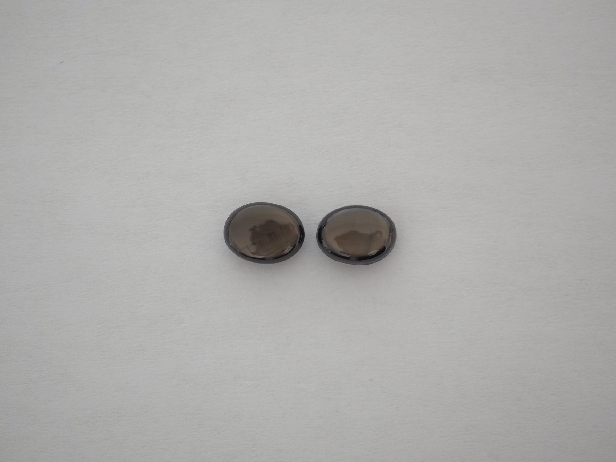 Black Star Sapphire Cabochon 8x6 mm