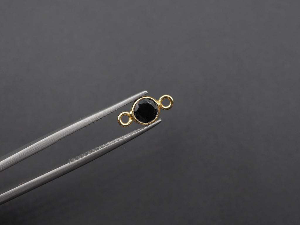 Black Onyx 18K Gold Filled Bezel 6 mm, Double Connector, Onyx Charm