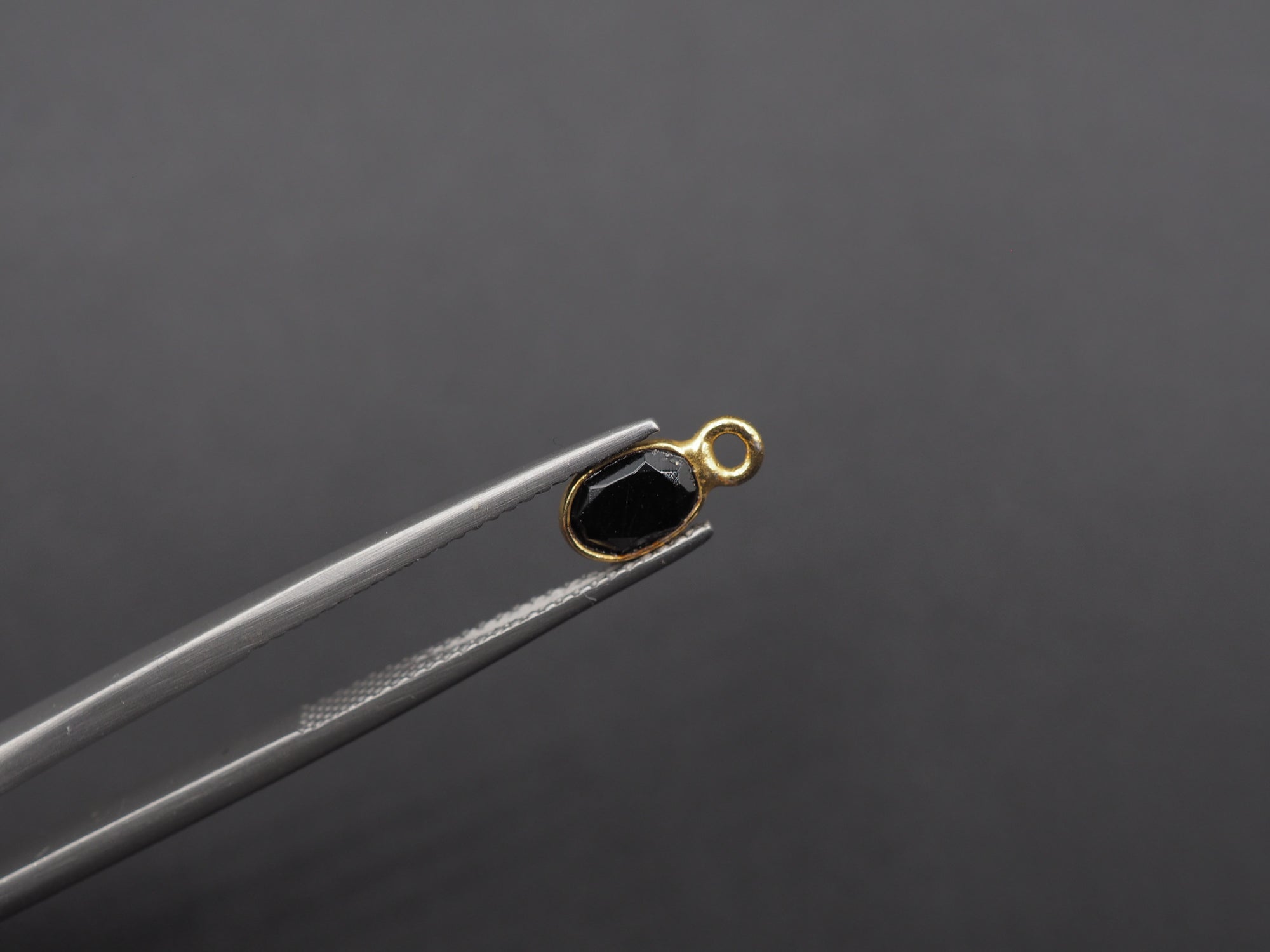 Black Onyx 18K Gold Filled Bezel 6x4 mm, Single Connector, Onyx Charm