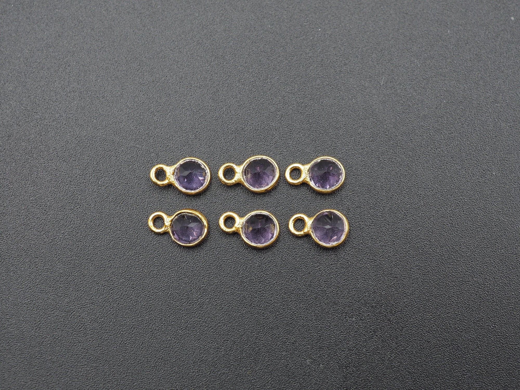 Amethyst 18K Gold Filled Bezel 5 mm, Single Connector, Amethyst Charm