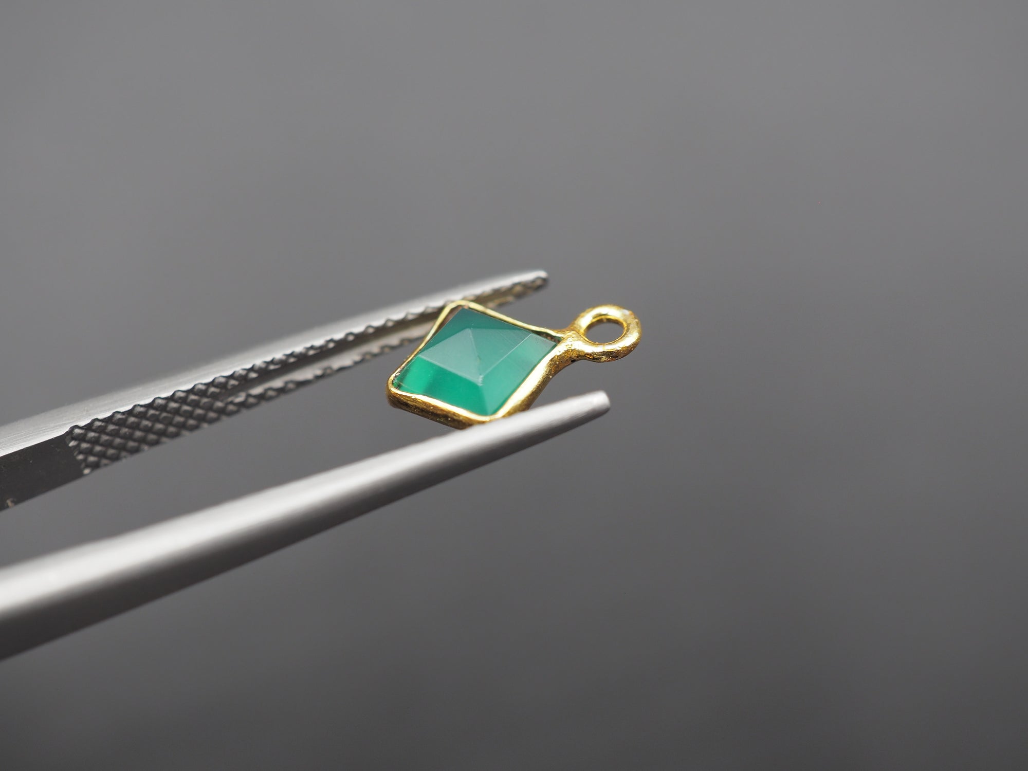 Green Onyx 18K Gold Filled Bezel 6x6 mm, Single Connector Onyx Charm