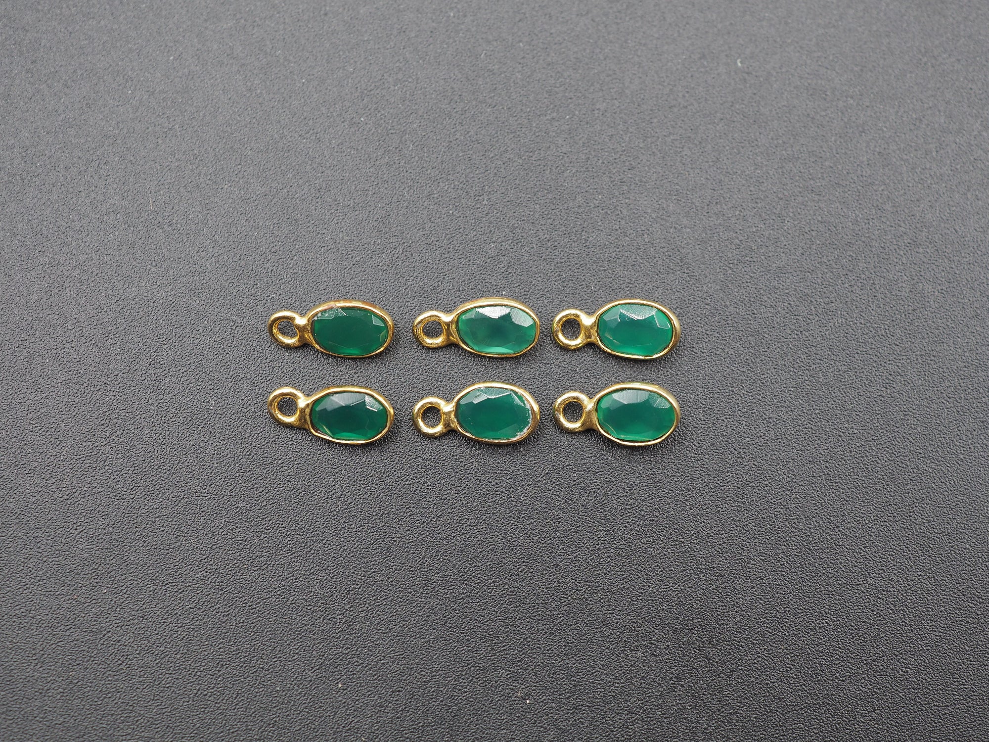 Green Onyx 18K Gold Filled Bezel 6x4 mm, Single Connector Onyx Charm
