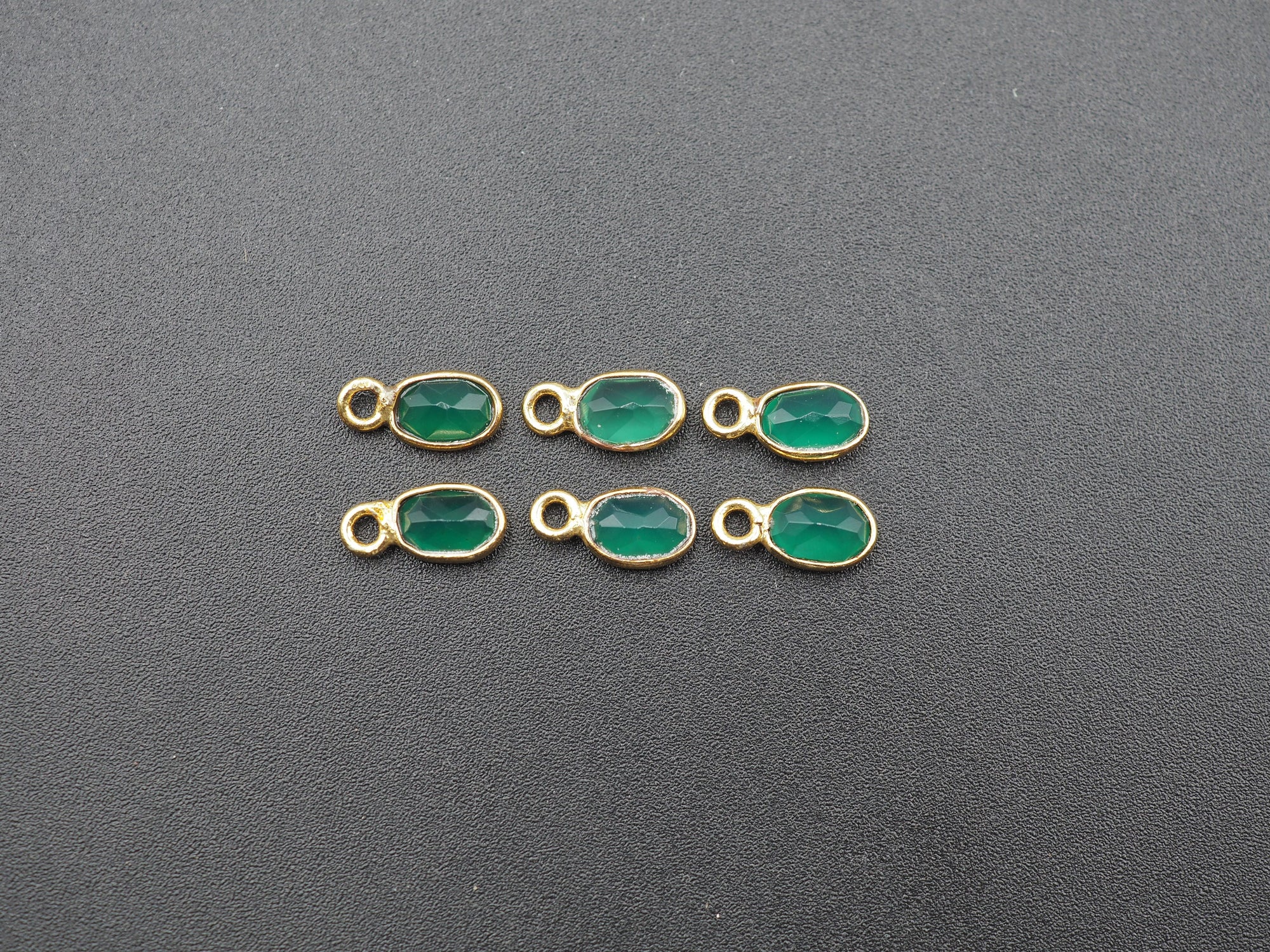 Green Onyx 18K Gold Filled Bezel 6x4 mm, Single Connector Onyx Charm