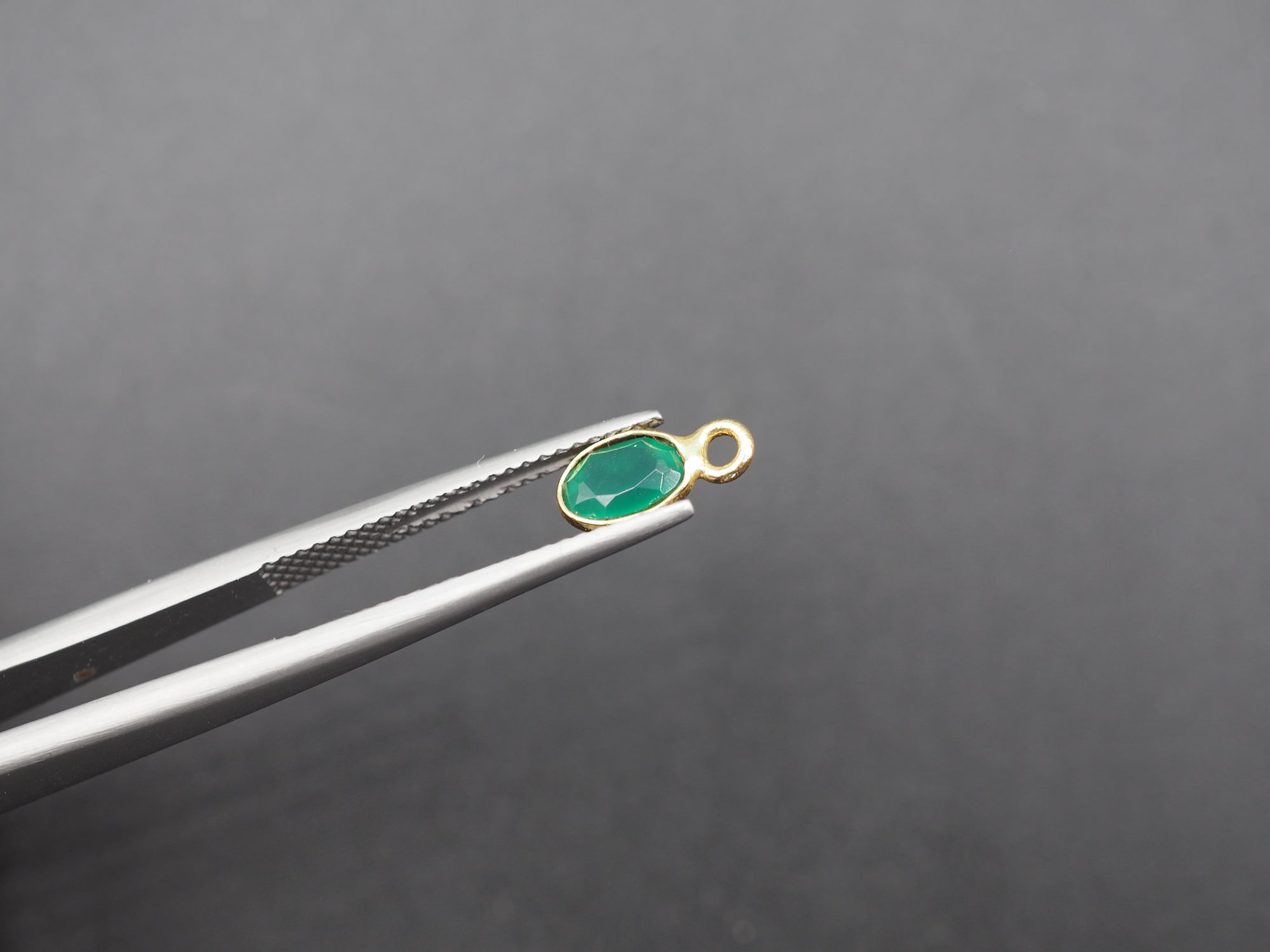 Green Onyx 18K Gold Filled Bezel 6x4 mm, Single Connector Onyx Charm