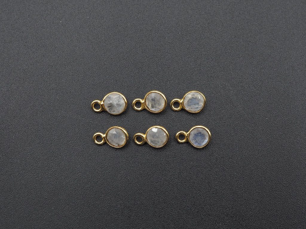Rainbow Moonstone 18K Gold Filled Bezel 5 mm, Single Connector, Moonstone Charm
