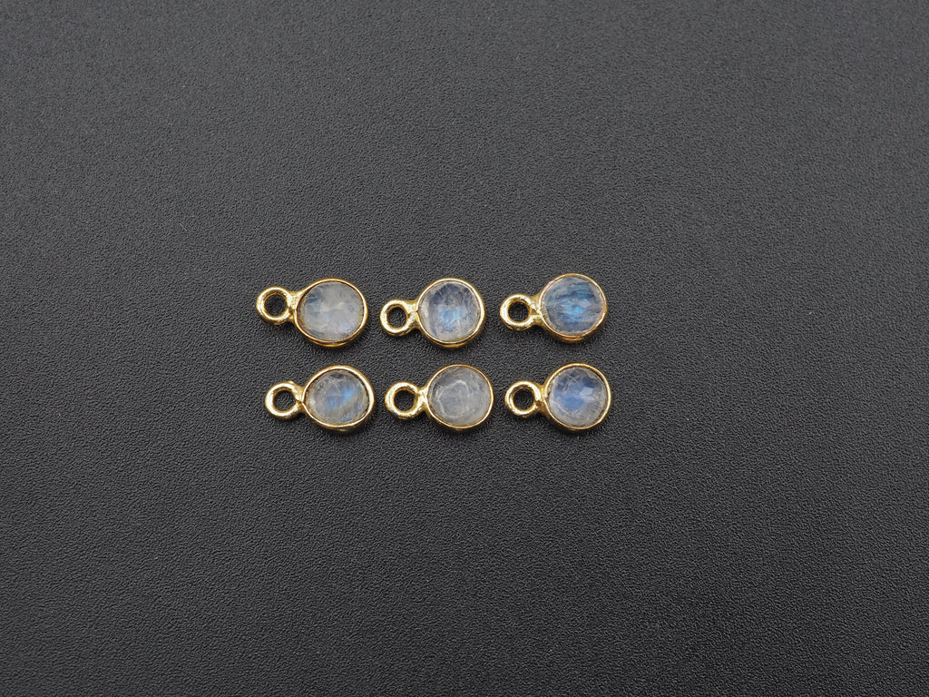 Rainbow Moonstone 18K Gold Filled Bezel 5 mm, Single Connector, Moonstone Charm