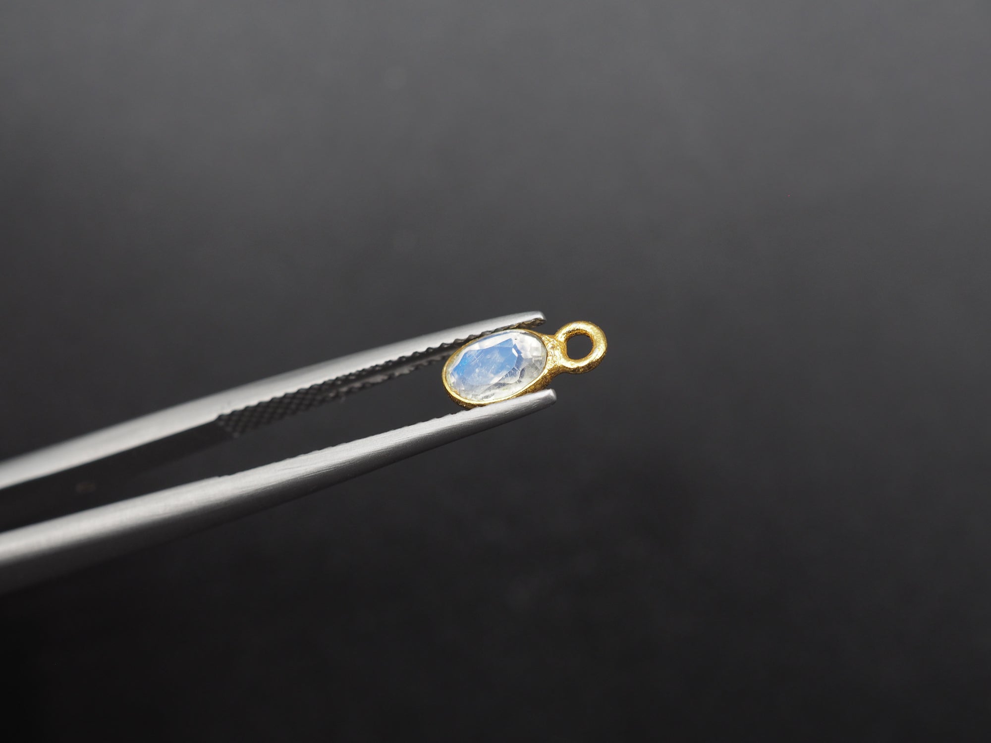 Rainbow Moonstone 18K Gold Filled Bezel 6x4 mm, Single Connector, Rainbow Moonstone Charm