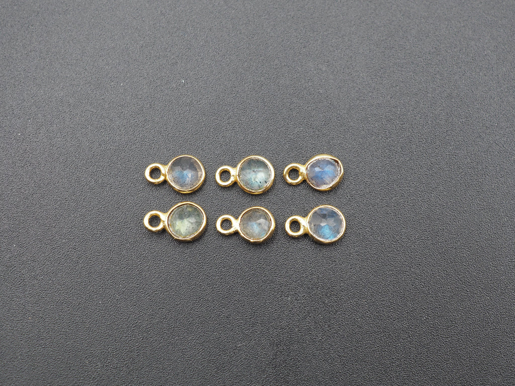 Labradorite 18K Gold Filled Bezel 5 mm, Single Connector, Labradorite Charm