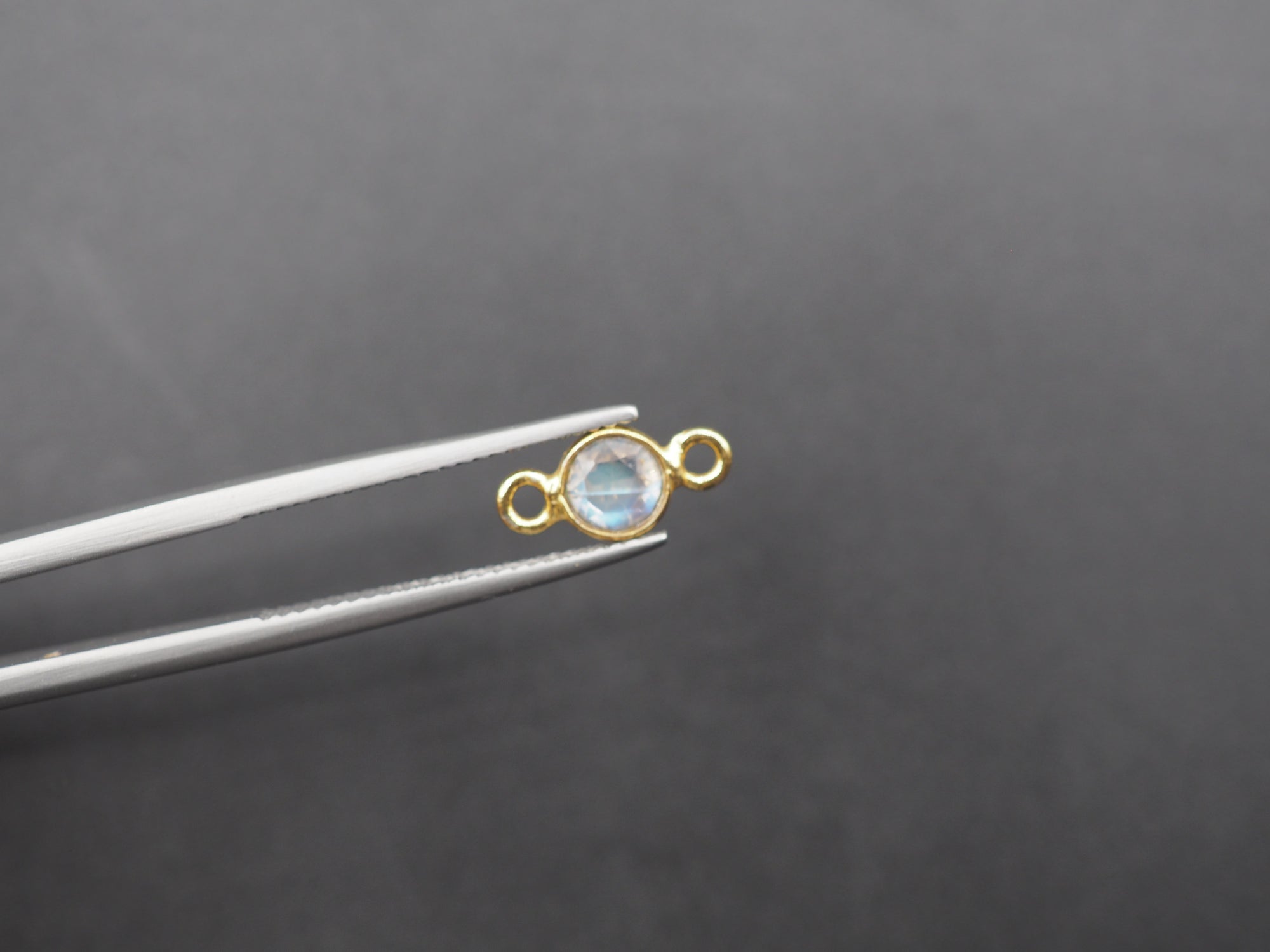 Labradorite 18K Gold Filled Bezel 5 mm, Double Connector, Labradorite Charm