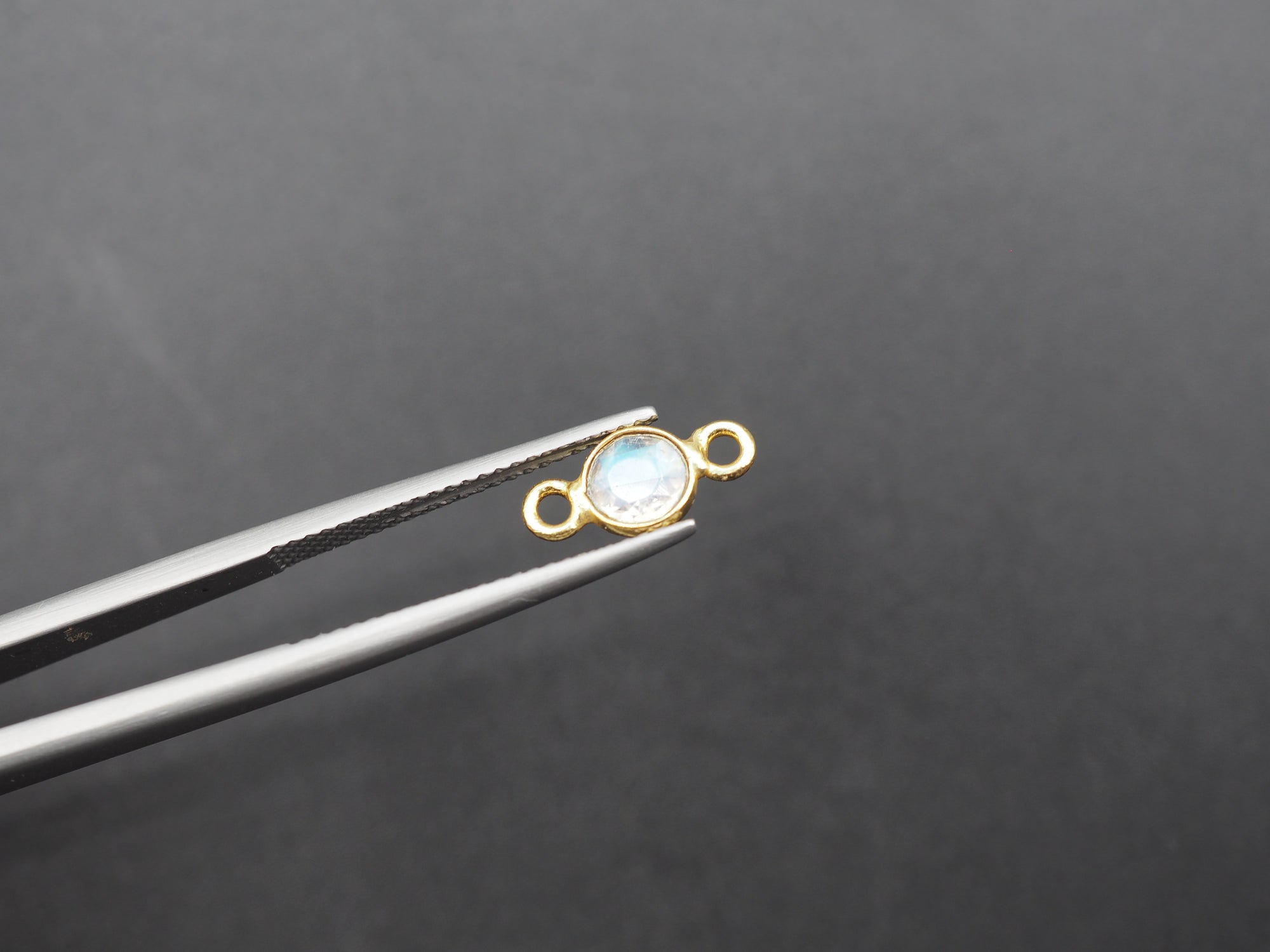 Labradorite 18K Gold Filled Bezel 5 mm, Double Connector, Labradorite Charm
