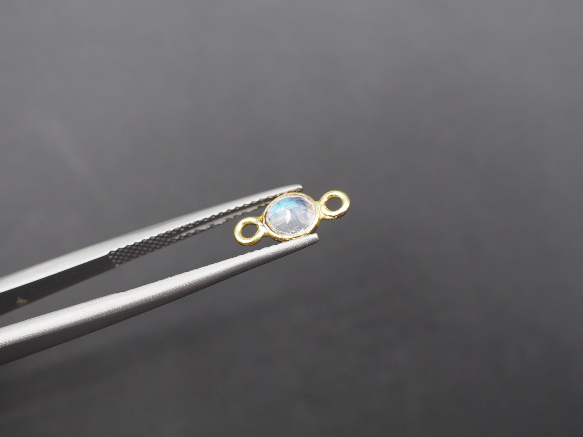 Labradorite 18K Gold Filled Bezel 5 mm, Double Connector, Labradorite Charm