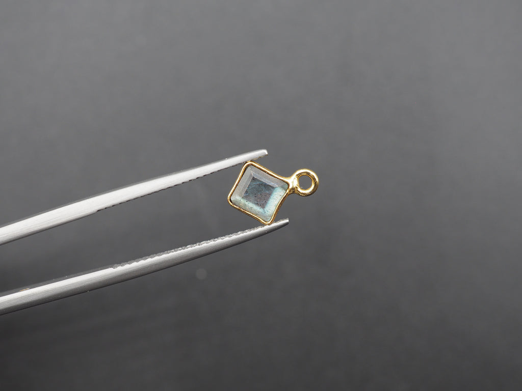 Labradorite 18K Gold Filled Bezel 6x6 mm, Single Connector, Labradorite Charm