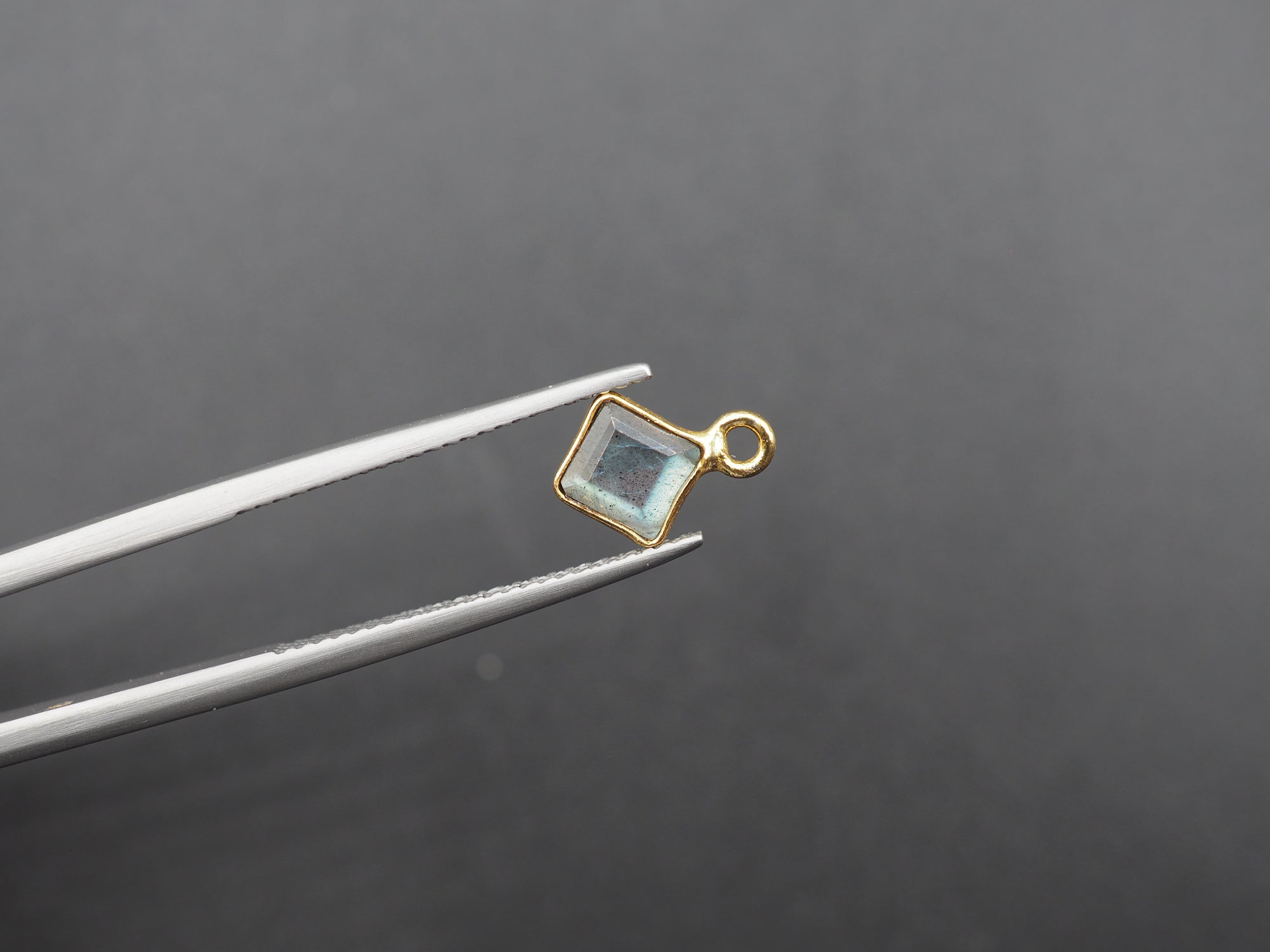 Labradorite 18K Gold Filled Bezel 6x6 mm, Single Connector, Labradorite Charm