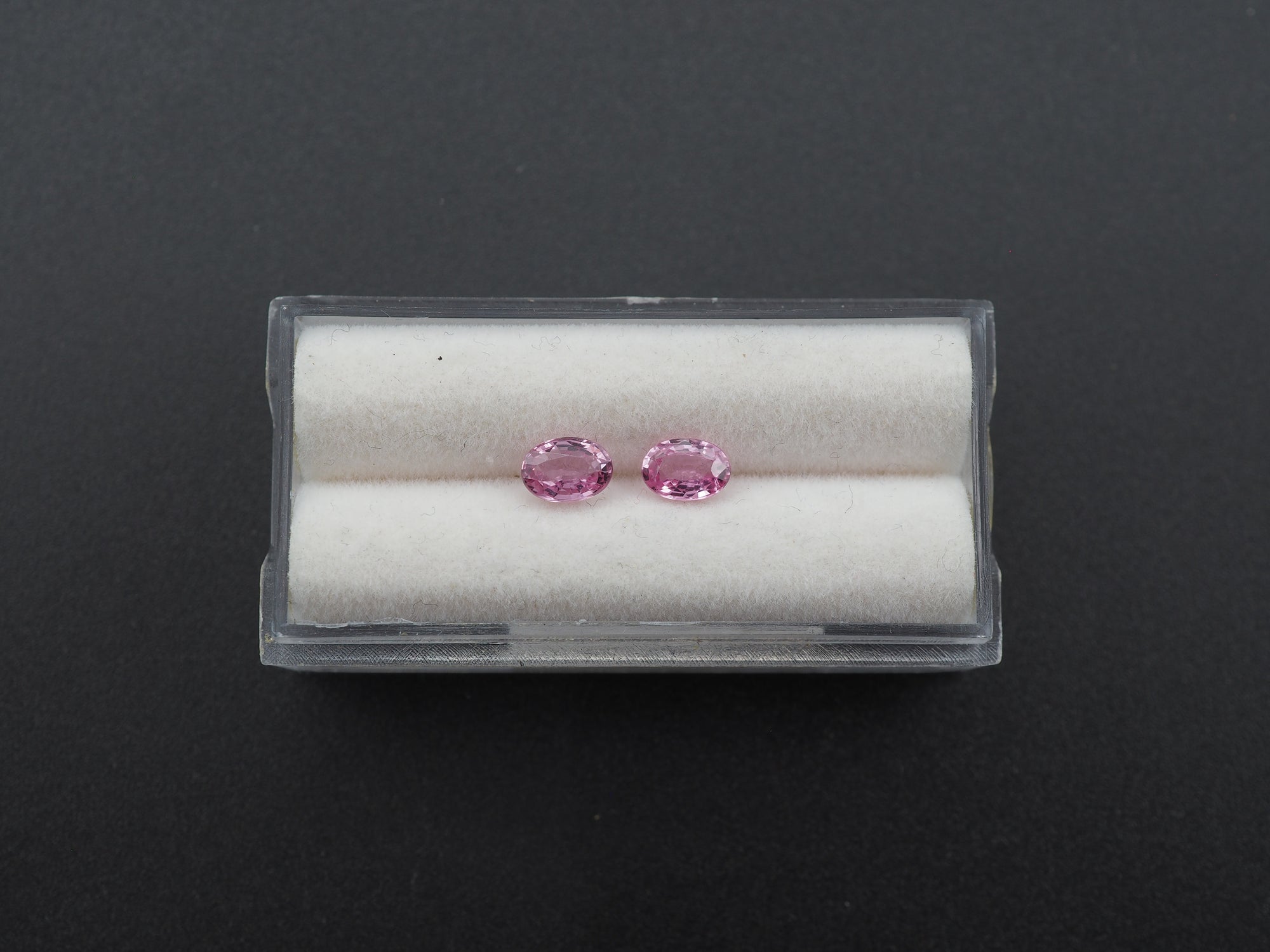 Pink Sapphire Faceted  Oval Shape 6 x 4.5 x 2.8 mm Matching Pair Approximately 1.27 Carat