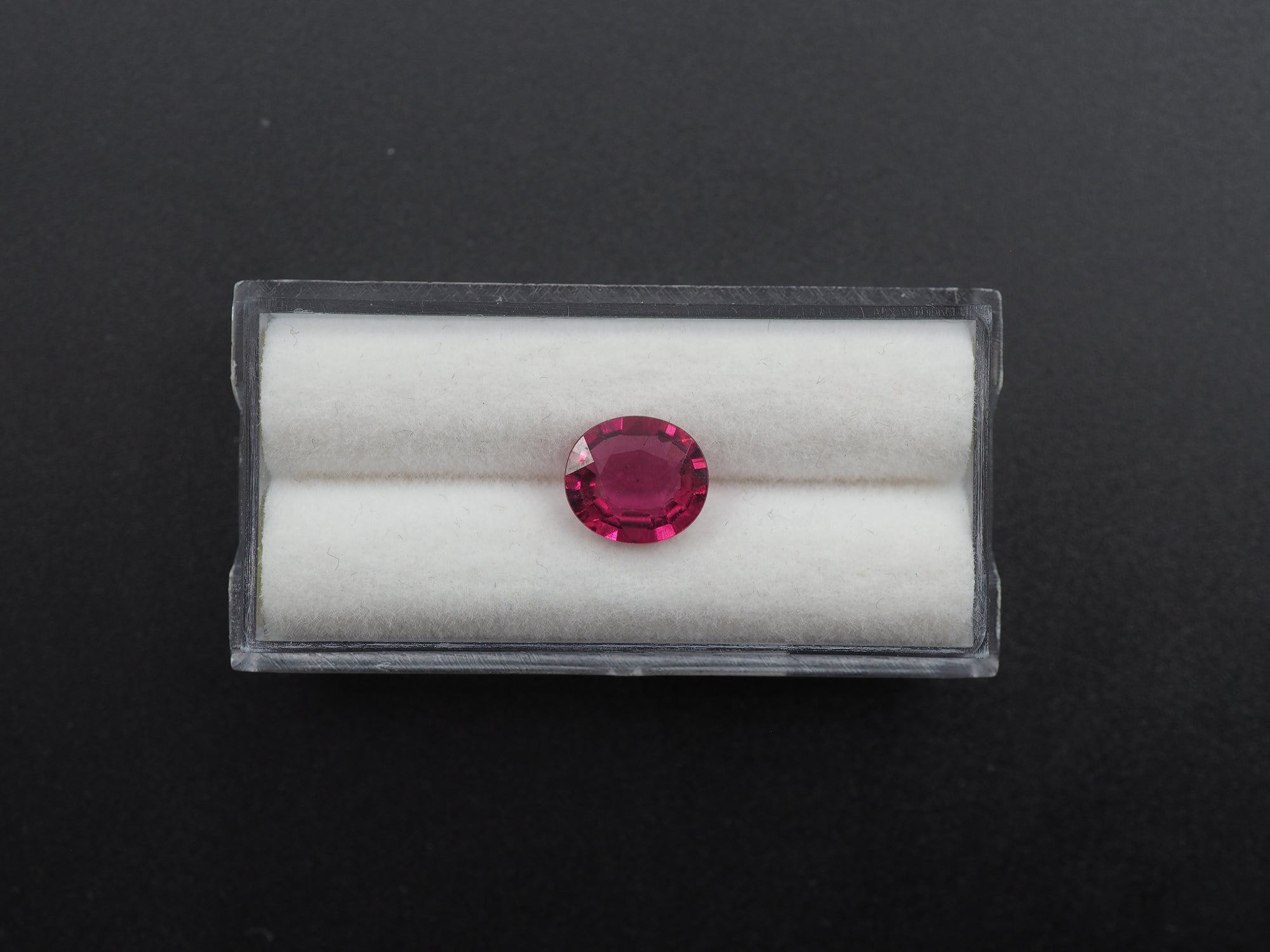 Rubellite  Faceted Oval shape 9 x 8 x 3.5mm Single Piece Approximately 1.83 Carat