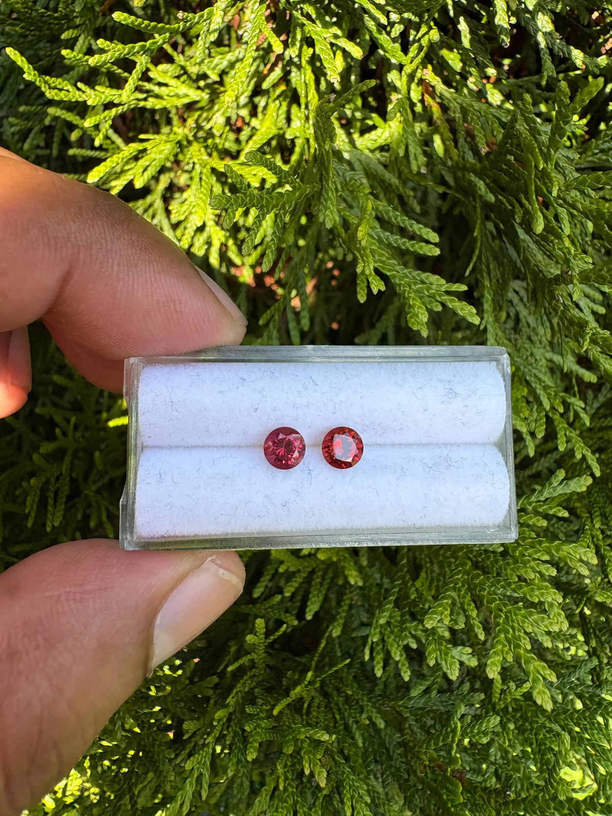 Garnet Round Shape 5.2mm Matching Pair Approximately 1.18 Carat