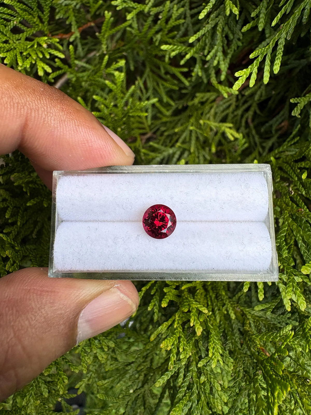 Garnet Round Shape 7.2mm Single Piece Approximately 1.72 Carat