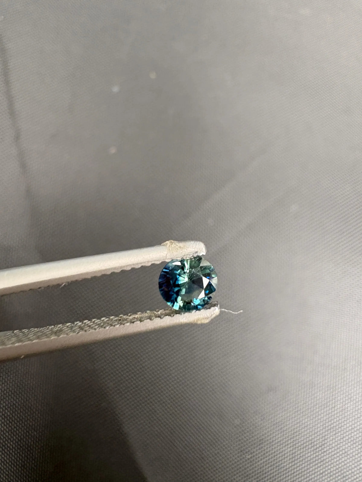 Montana Sapphire Faceted Round Shape 4.8mm Single Piece Approximately 0.48 Carat
