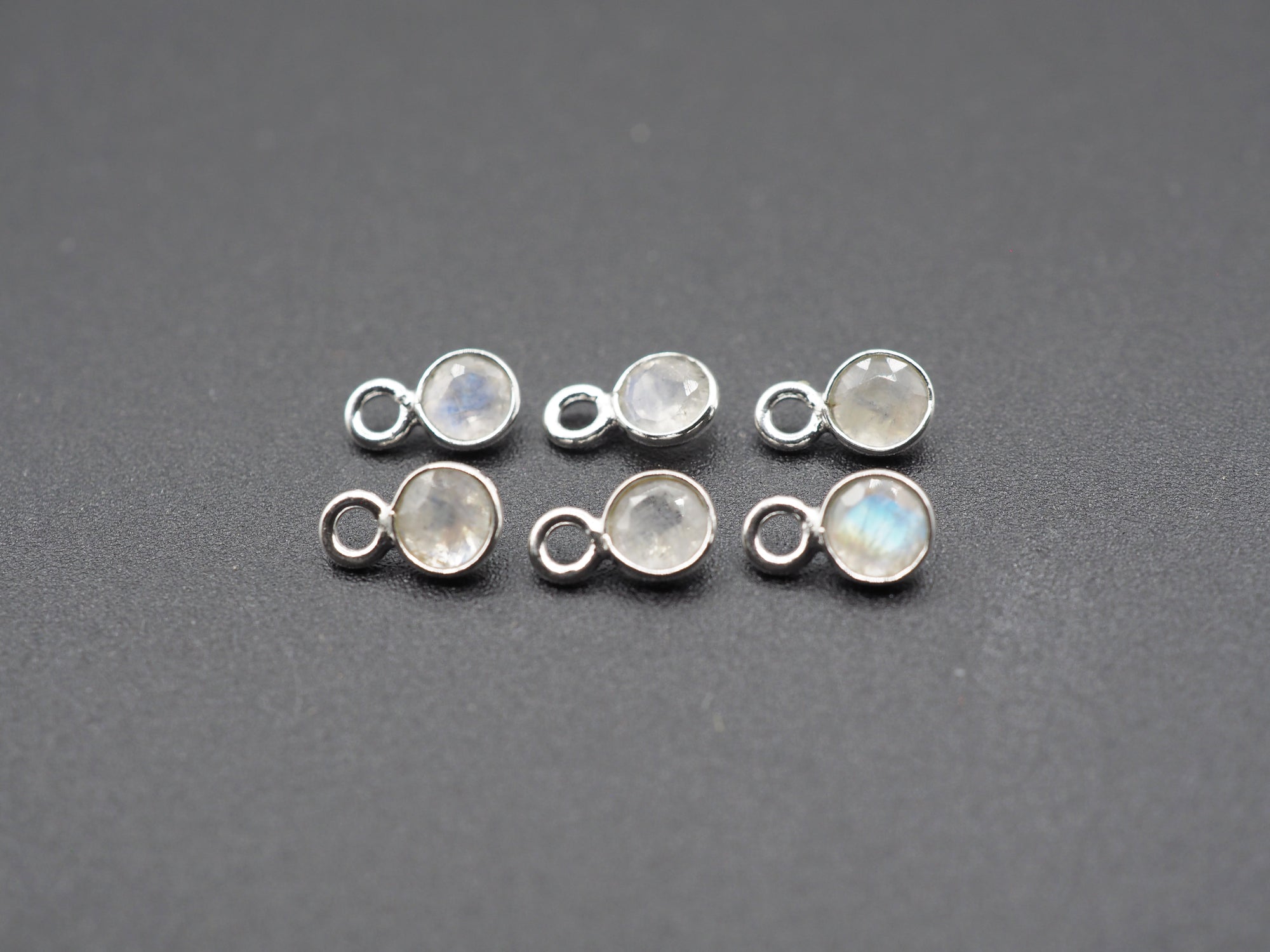 Rainbow Moonstone Silver Bezel 4mm,Single Connector, Silver Bezel