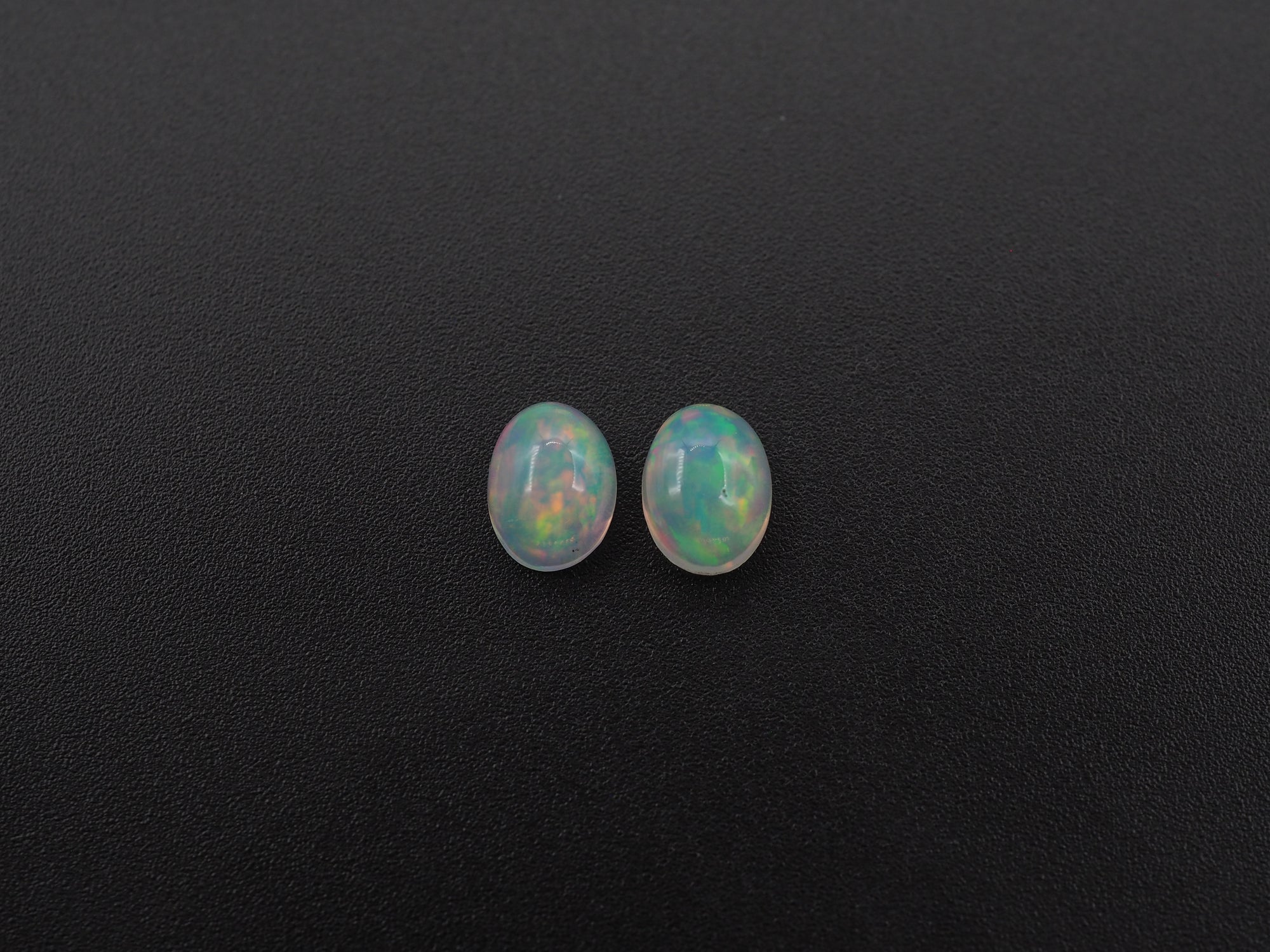 Ethiopian Opal Oval Shape 8x6 mm  Approximately 1.79 Carat , 2 Pieces (GTG-OP-170)
